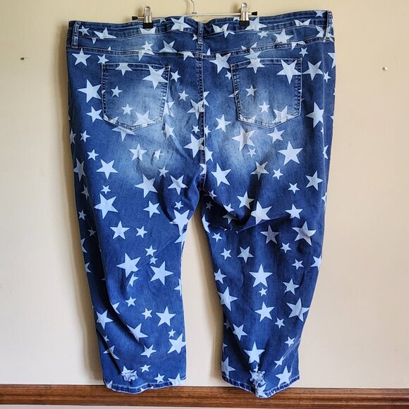 Ashley Stewart Distressed Star Print Denim Capris Size Plus 30 - Picture 4 of 9